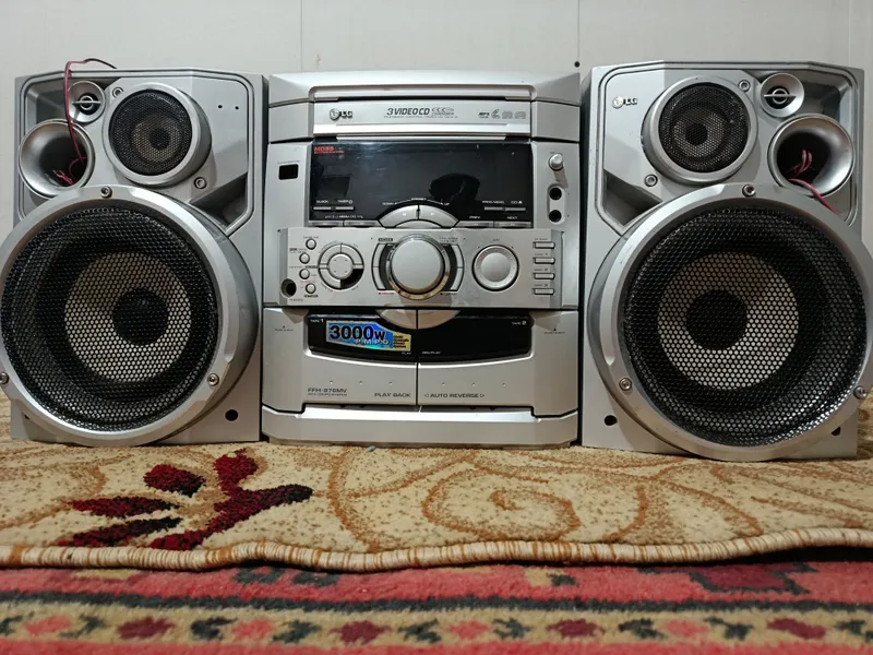 Музыкальный центр LG 3000W P.M.P.O
