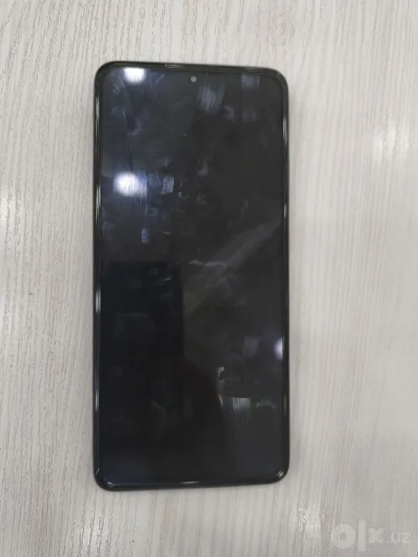 Телефон Poco X4 Pro 5G 5 Телефон Poco X4 Pro 5G 5