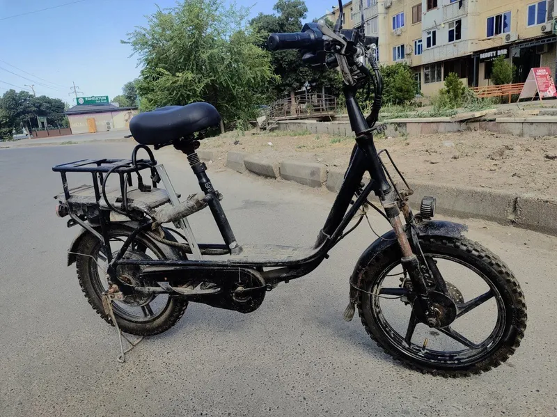 Monster elektro skuter va velosiped