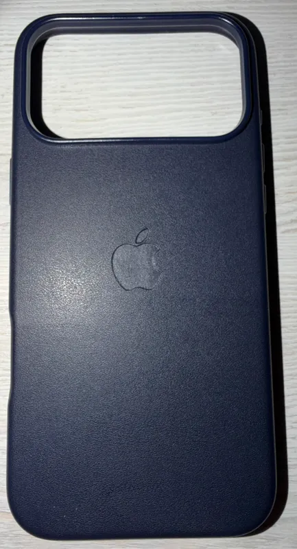Чехол TechWoven Case на iPhone 17 pro max 1