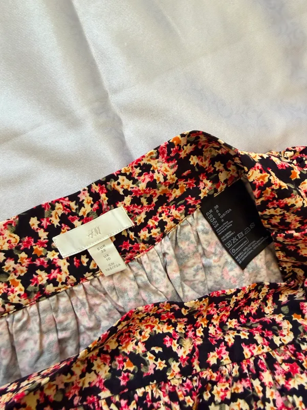 H&M yubka 2 H&M yubka 2