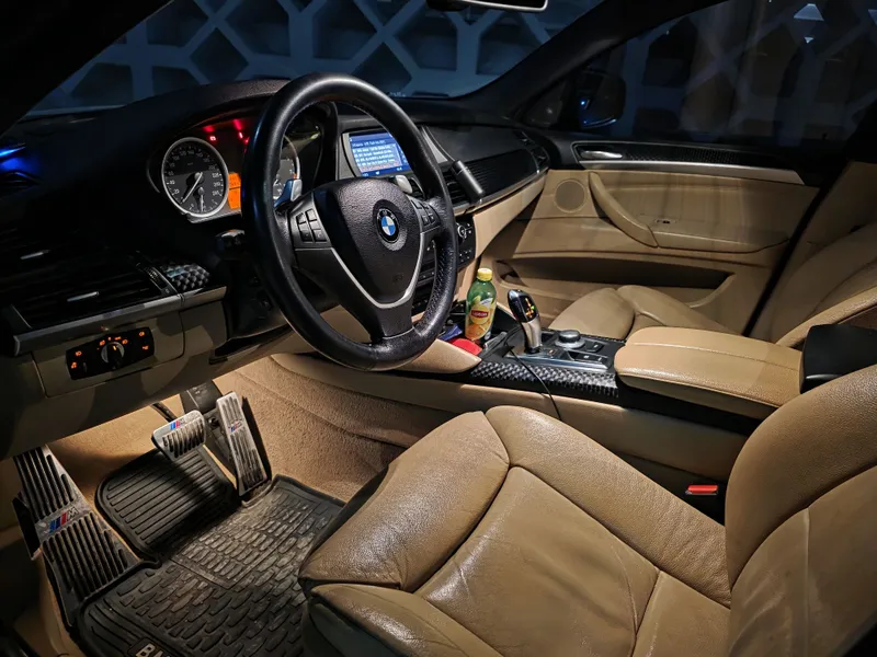 BMW X6 xdrive 35, мотор 3 twin turbo, 306 л.с. — фото 2