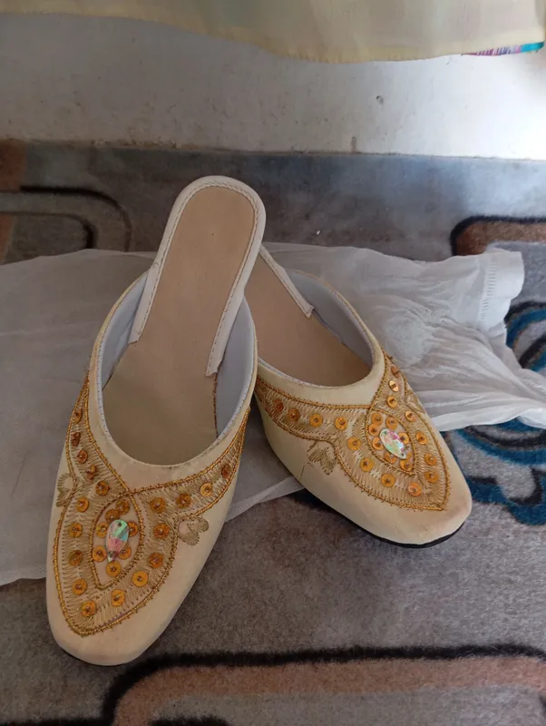 oyoq kiyim