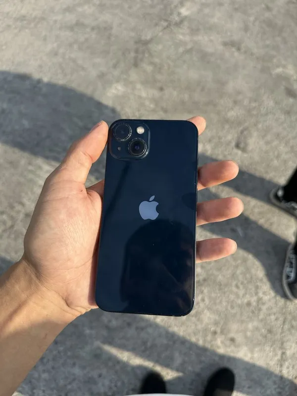 Iphone 13 Srochni sotiladi