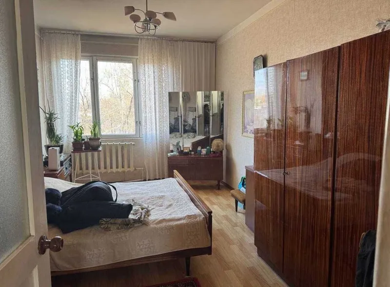 Продам спальный гарнитур — фото 3