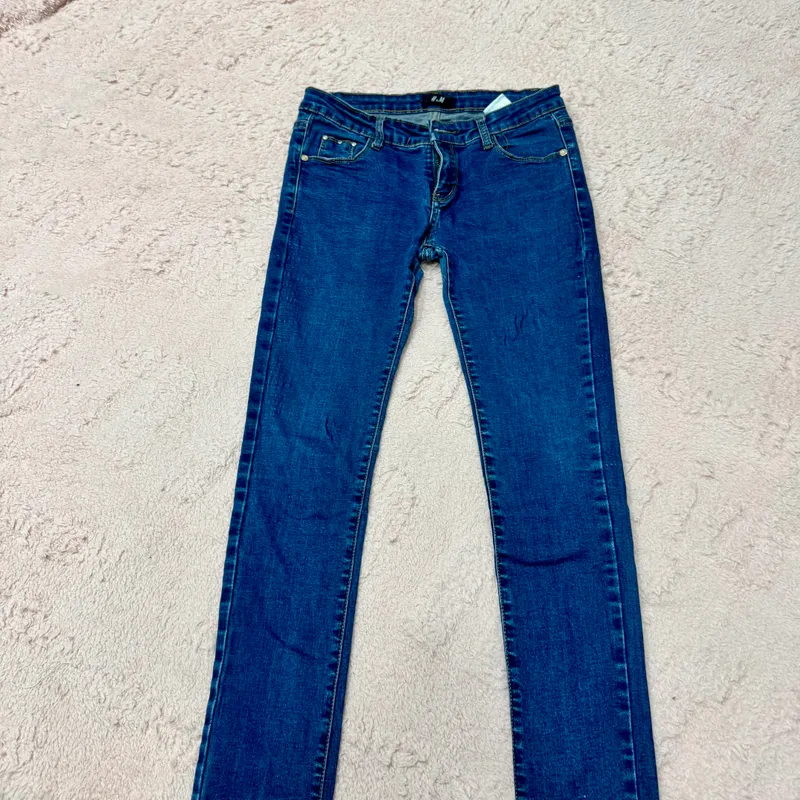 джинсы женские бренда Dolce& Cabbana, Zara 6