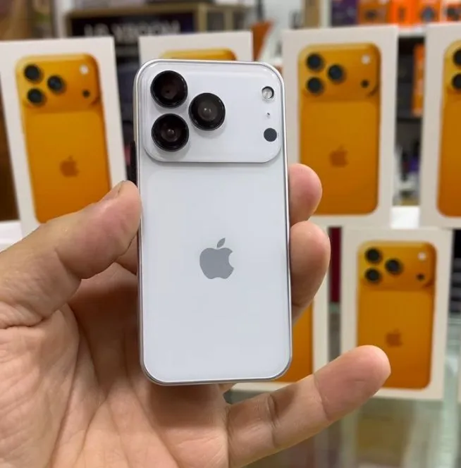 YENGI ! iPhone 17 Pro/Pro Max *MINI (2/16Gb) 2