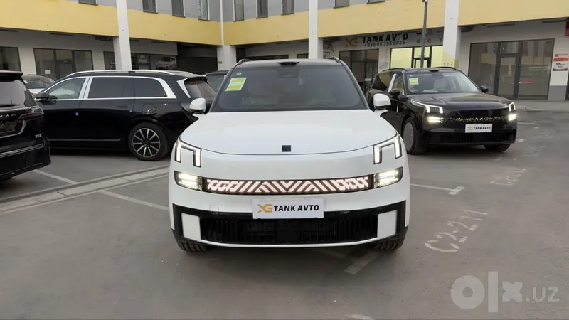 Lynk&co 900 2.0 turbo 1 Lynk&co 900 2.0 turbo 1