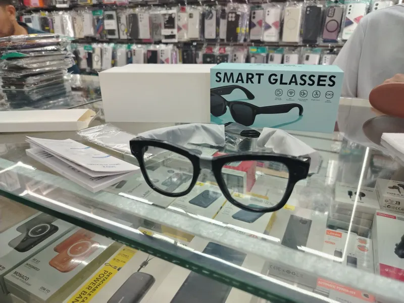 Smart Glasses sotuvda 1 Smart Glasses sotuvda 1