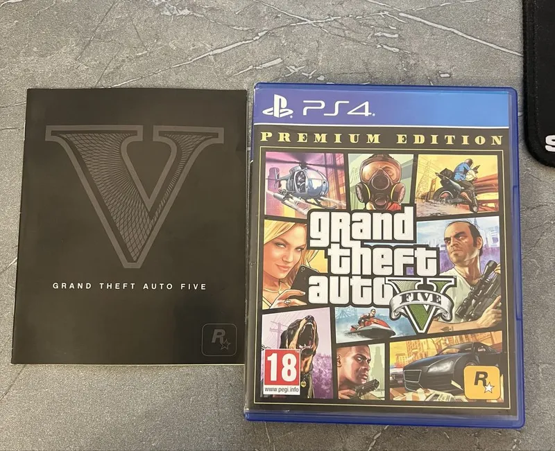 Playstation 4 disk GTA 5 Premium