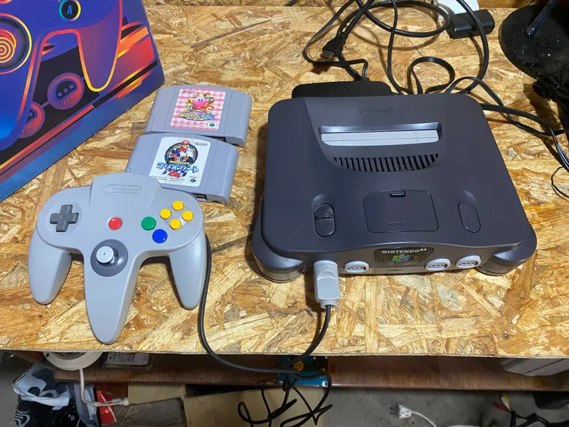 Nintendo 64 N64 с коробкой (Япония, 220V) + картрижи 1 Nintendo 64 N64 с коробкой (Япония, 220V) + картрижи 1