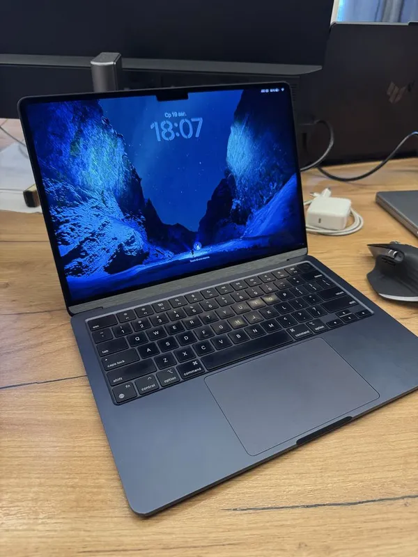 Macbook air m2 | 8/256gb 2 Macbook air m2 | 8/256gb 2
