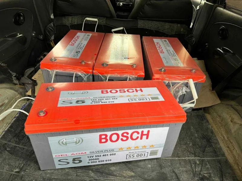 BOSCH гел акумулатор 12V 200Ah Gel