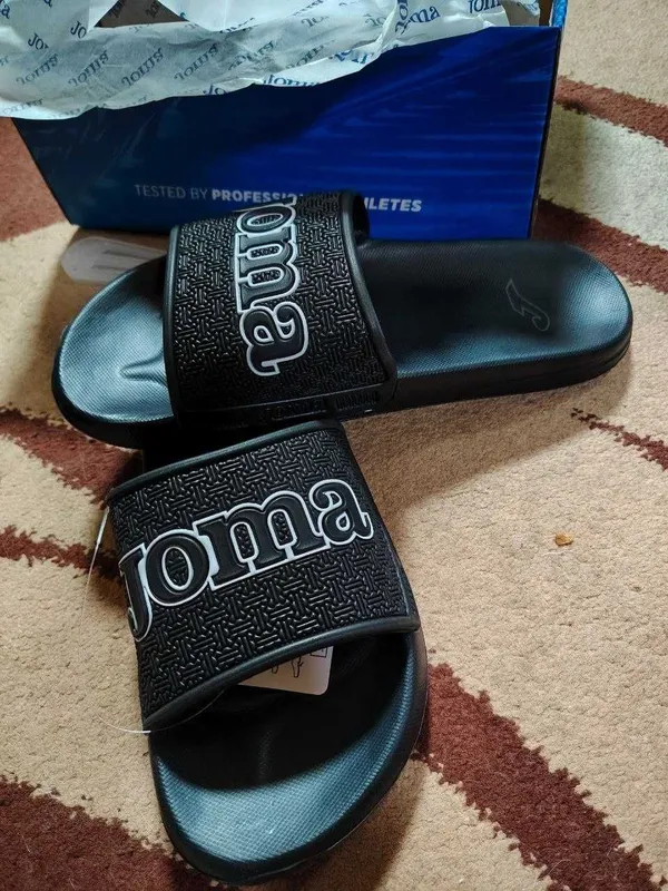 Продам шлёпки Joma, 300.000
