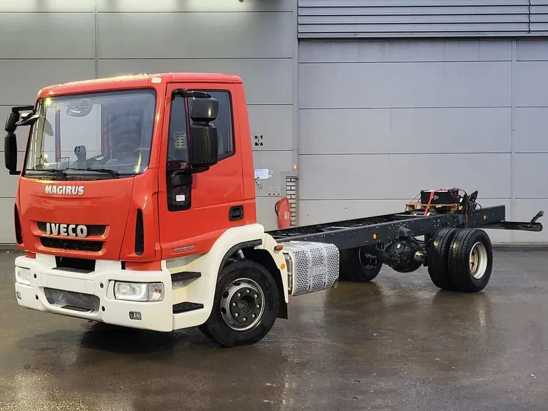 Шасси грузовика Iveco Eurocargo 160E320 1