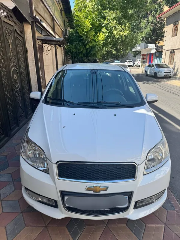 Продажа chevrolet Nexia 3 2017год белая 2