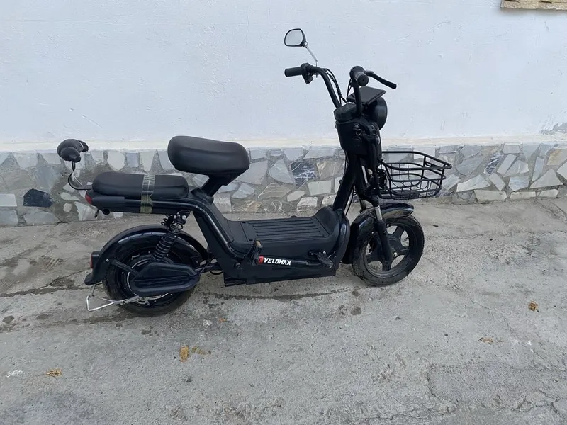 Elektra Skuter Sotiladi 1