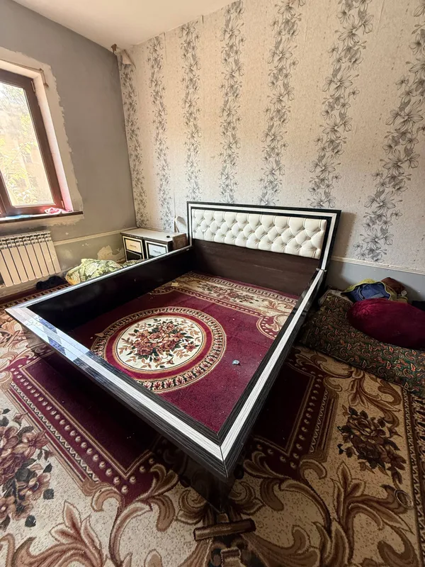 Продаётся спальный гарнитур 1 Продаётся спальный гарнитур 1