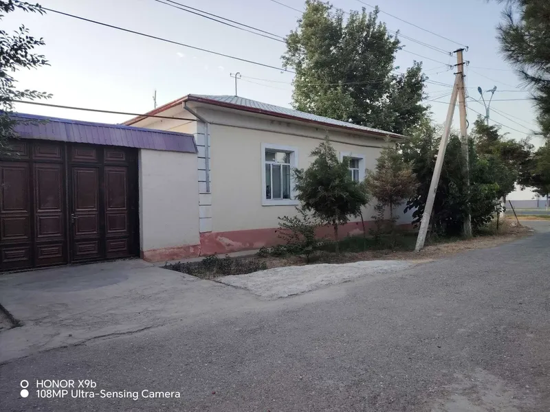 Namunali 5 xonadan iborat 6 sotixli kottej srochno sotiladi — фото 1 Namunali 5 xonadan iborat 6 sotixli kottej srochno sotiladi — фото 1