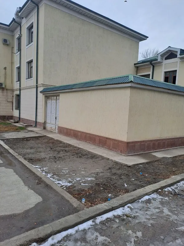 Kotej maslo zavod 2.8 sot uglovoy joylashgan