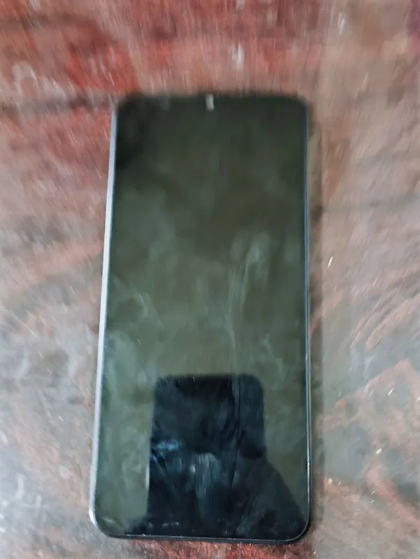 Telefon sotiladi 2