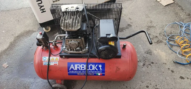 Движок компрессор arzon narxda 2 Движок компрессор arzon narxda 2