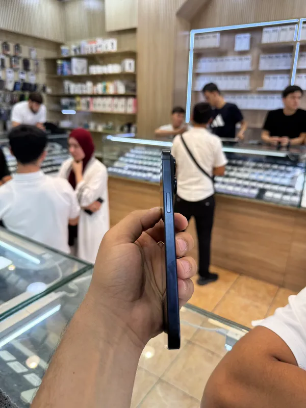 Iphone 15 pro max — фото 3
