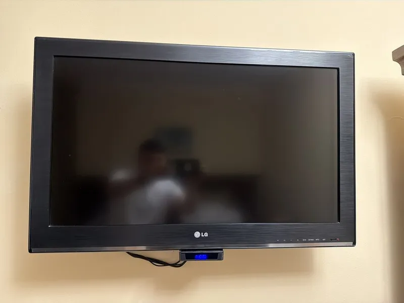 tilivizor 32 lik lg tuneli bilan kamplekt 1 tilivizor 32 lik lg tuneli bilan kamplekt 1