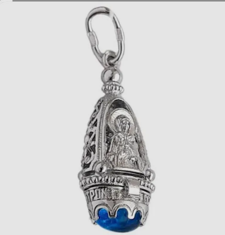 Серебряная ладанка с изображением Казанской богоматери.. 2