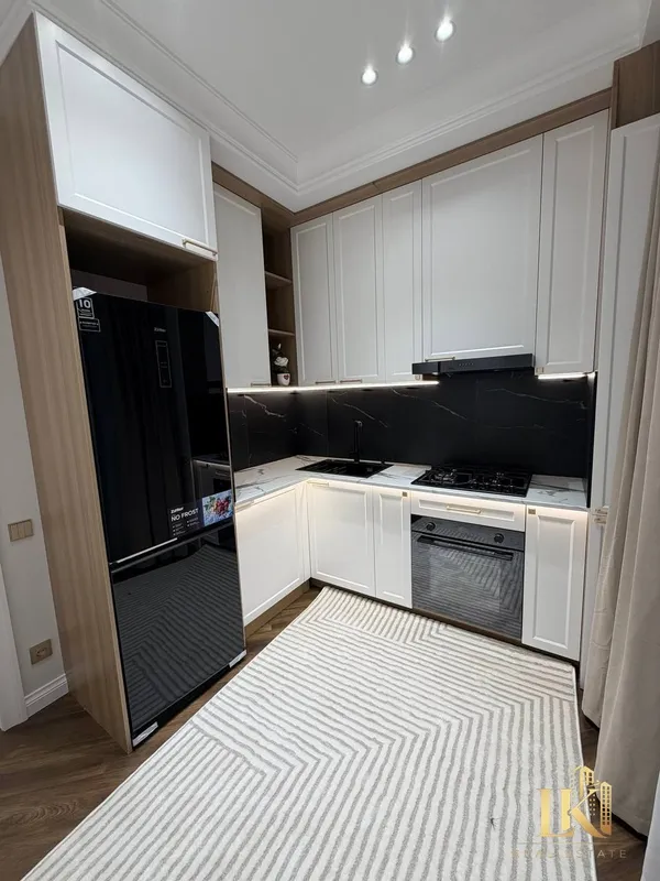 Продаётся 3-комнатная квартира в ЖК Poytaxt Residence с евроремонтом — фото 1 Продаётся 3-комнатная квартира в ЖК Poytaxt Residence с евроремонтом — фото 1