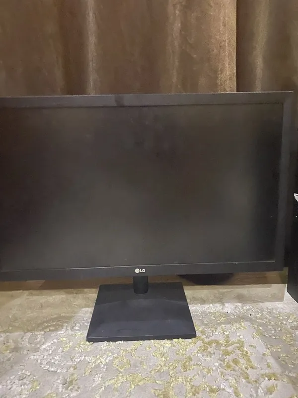 Kompyuter va Monitor arzon narxda 3 ta komplekt, хар бири 980000 сум , 3 Kompyuter va Monitor arzon narxda 3 ta komplekt, хар бири 980000 сум , 3