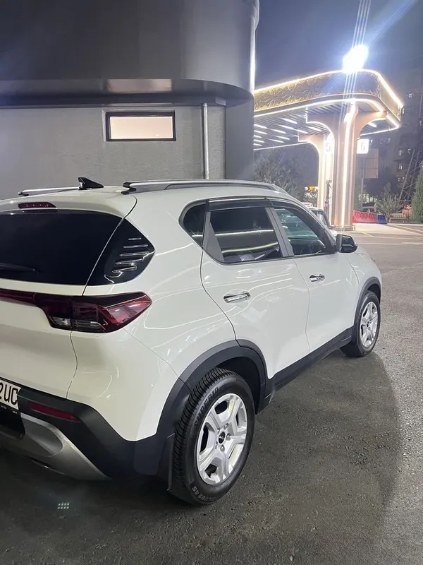 Kia Sonet, 2024 год 6 Kia Sonet, 2024 год 6