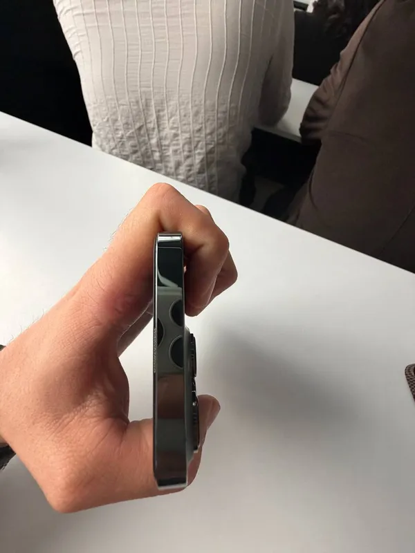 iPhone 13 Pro 128 ГБ 3 iPhone 13 Pro 128 ГБ 3