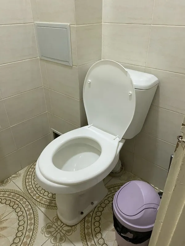 Раковина . Унитаз 1 Раковина . Унитаз 1