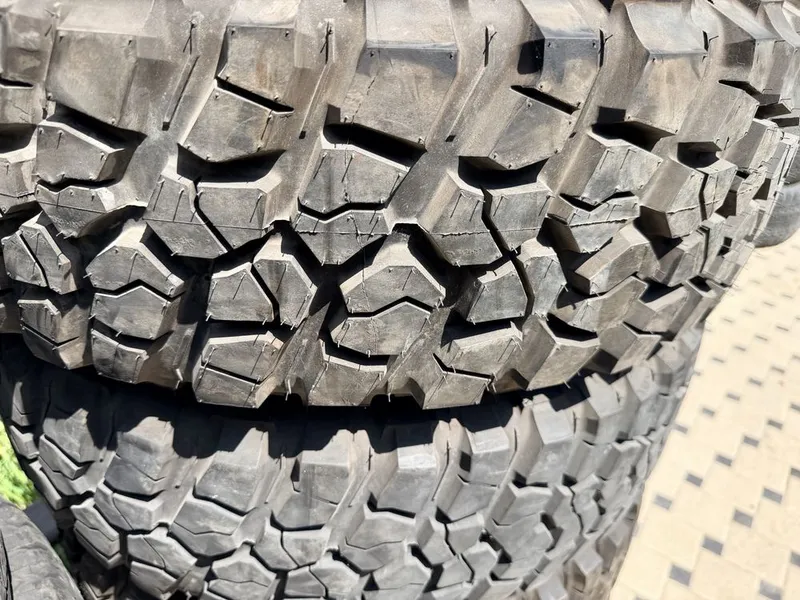 BFGOODRICH 255/75/17 orginal made in U.S.A 1 BFGOODRICH 255/75/17 orginal made in U.S.A 1