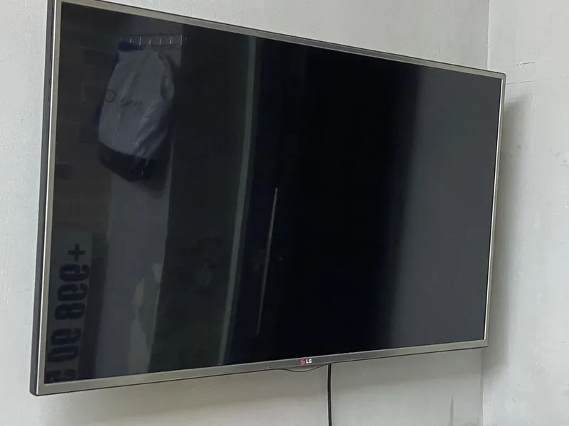 Televizor LG 47.