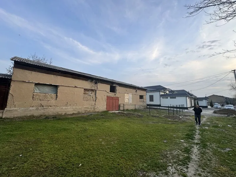 Nazarbek Mevazor mahallada 8 sotix korobka uchastka — фото 1