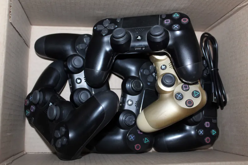 Ps4 lar sotiladi , Vzlom .O'yin yozamiz , Garantiya bor 6 Ps4 lar sotiladi , Vzlom .O'yin yozamiz , Garantiya bor 6