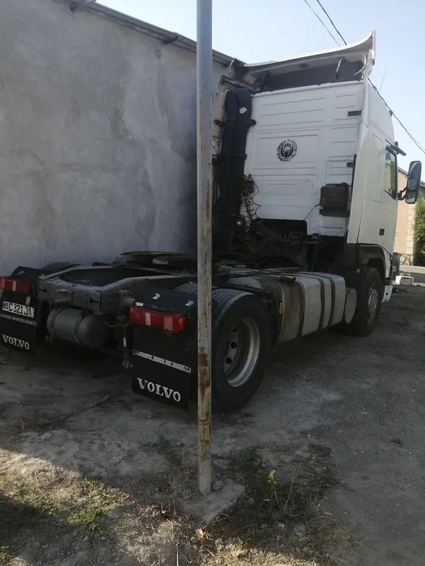 Volvo 2 yil kafolati bilan 3 Volvo 2 yil kafolati bilan 3