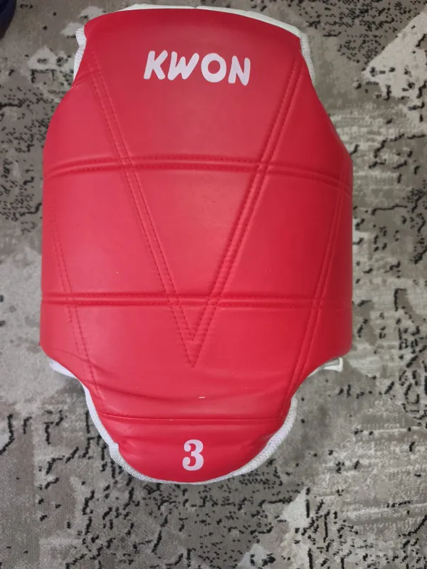 Защитный жилет KWON №3 для тхэквондо Защитный жилет KWON №3 для тхэквондо