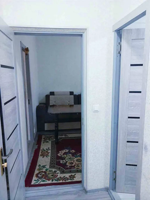 chilonzor mirzo ulugbek metro yaqinida kv bor