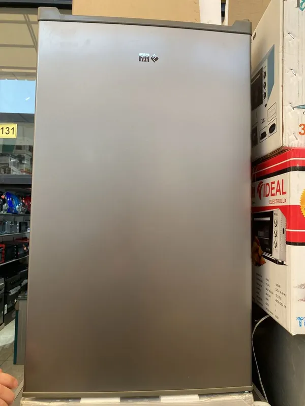 Холодильник Hisense 1