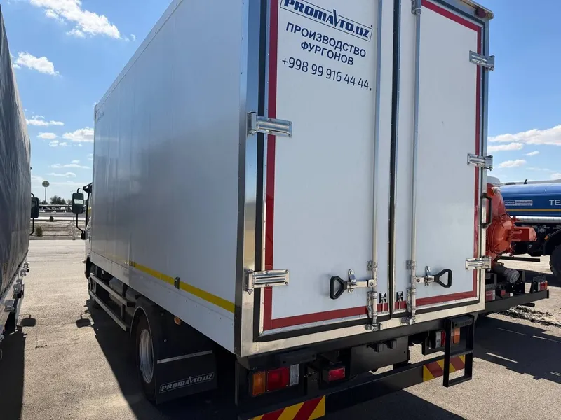 Isuzu NPR 82 L Рефрижератор 2