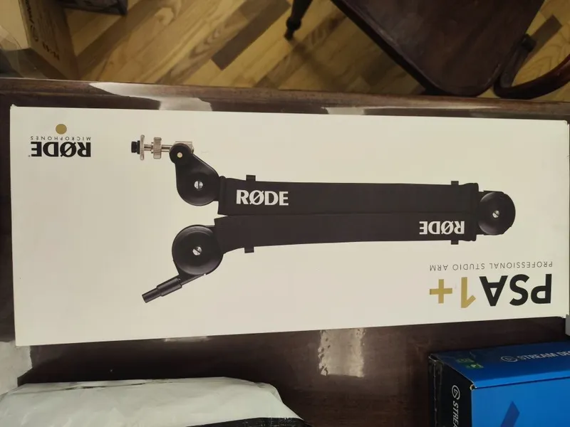 Продается микрофоннач стойка RODE 1 Продается микрофоннач стойка RODE 1
