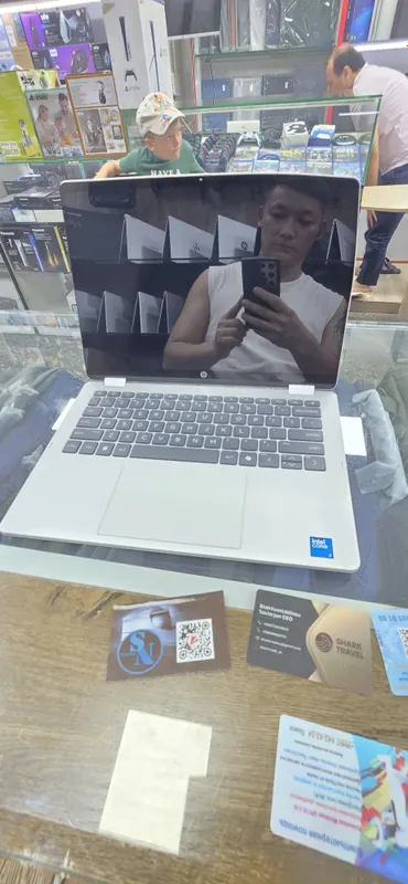 HP OmniBook 5 Flip Laptop 14-fp0xxx 1