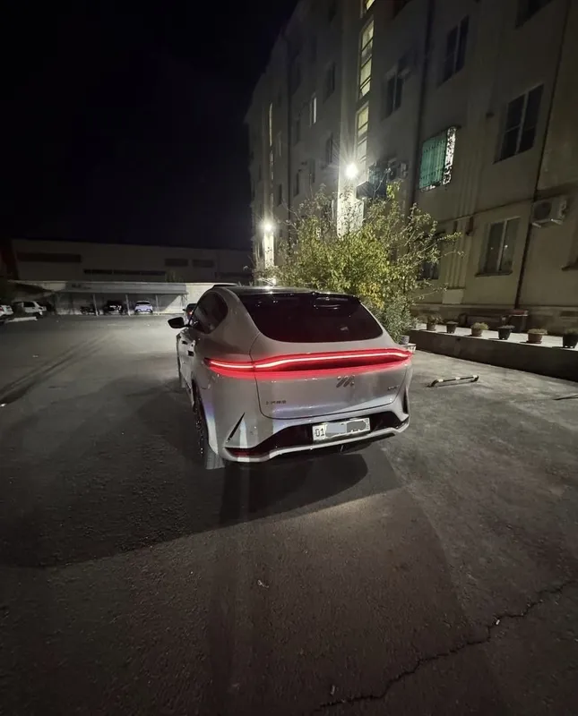 IM Motors LS7 AWD Full 4 IM Motors LS7 AWD Full 4