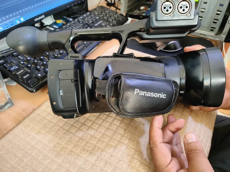Video camera Panasonic AG90 — фото 2