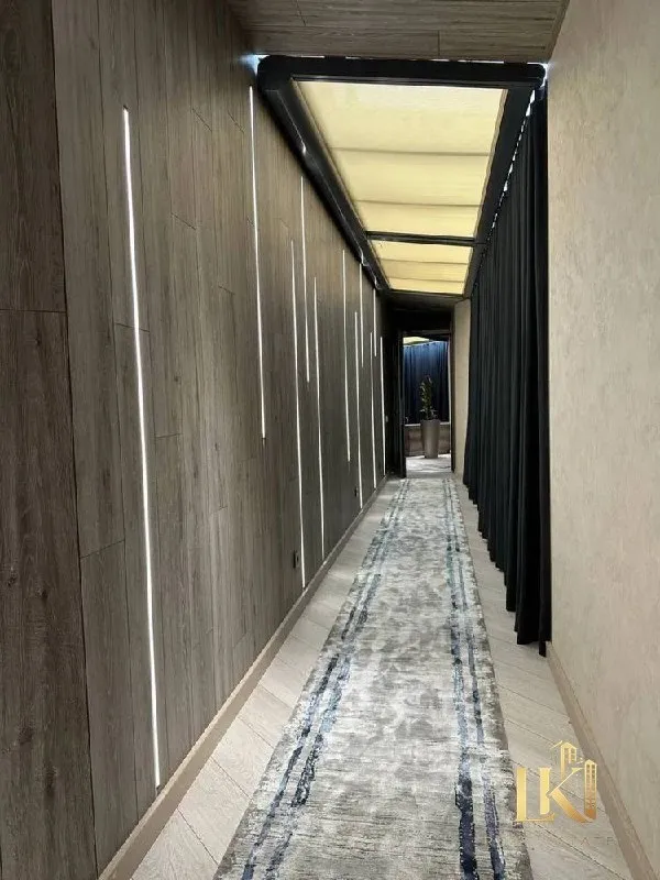 Akay City ЖКda panoramali manzarali, shaxsiy kinoteatr, terrasa, 4 ta sanuzel va garderob xonali, ta’mirli hashamatli 6 xonali dupleks sotiladi 9