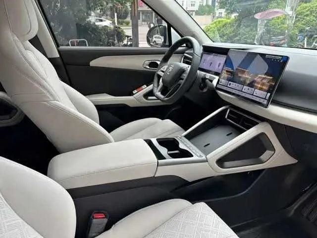 BYD YUAN UP SMART 2 ev naxt va xalol nasiya — фото 1