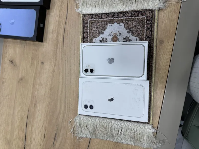 iPhone 11 White 128GB